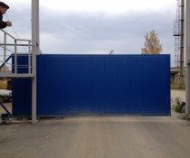 Выполненная работа Откатные ворота из сендвич-панелей. Автоматика DOORHAN..